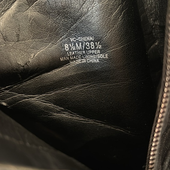 Vince Camuto ankle laced booties black size 8.5 - Picture 3 of 4